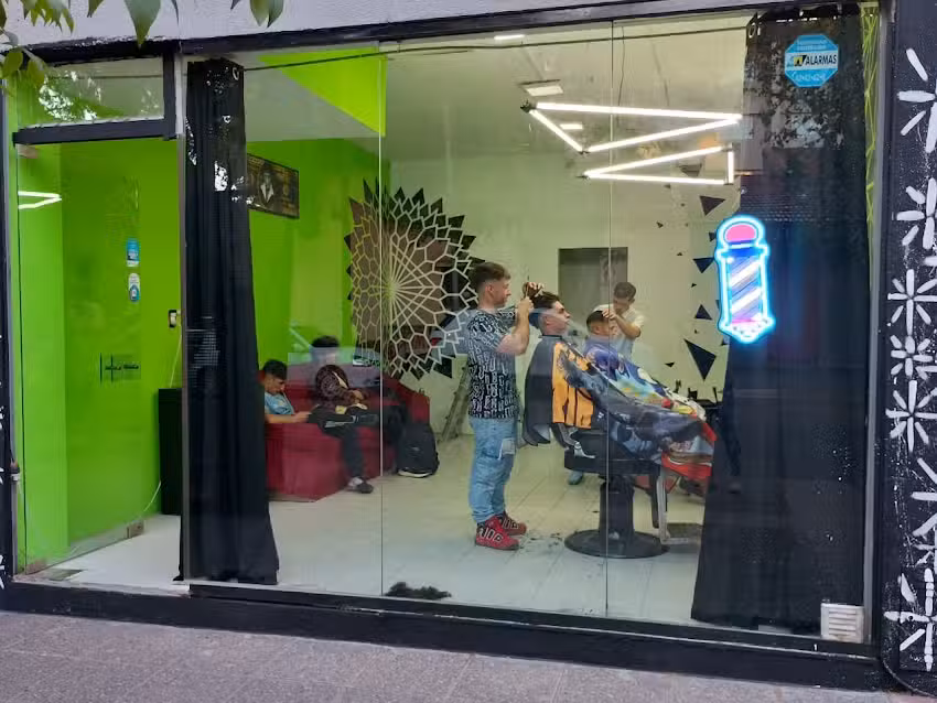17 barber club