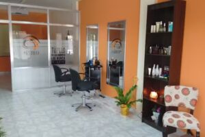 A Tu Estilo Peluquer&iacute;a