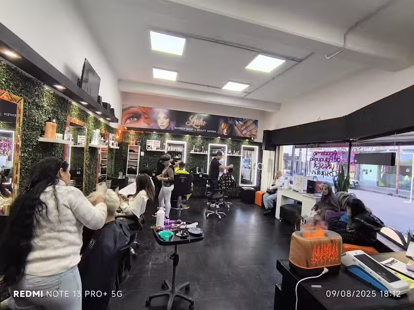 Academia de peluquer&iacute;a Lulu