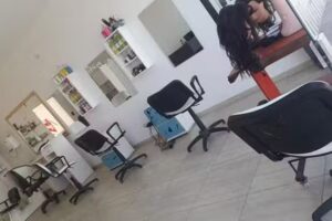 AINOA Academia de Peluquería y Belleza