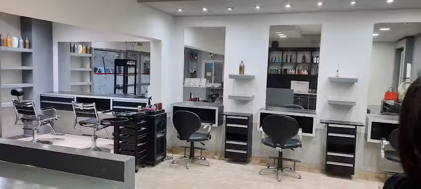 Alberto Chanampa &middot; Peluquero Estilista