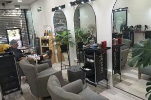 Alejandra Acqua Peluquería