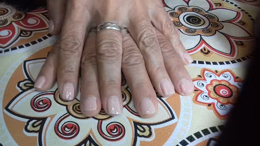 Amber Nails Art