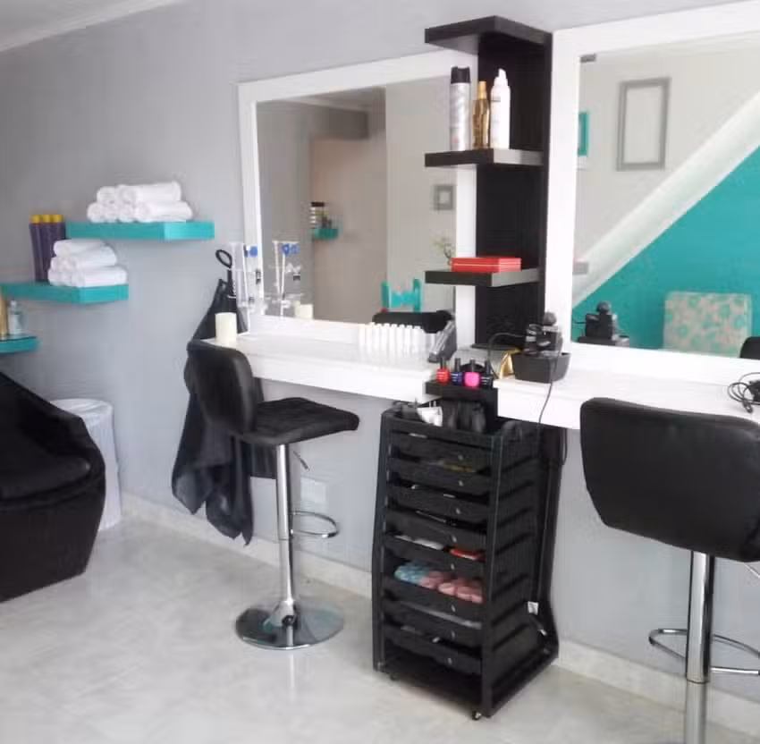 Analia Baez Peluquer&iacute;a &mdash; Clota