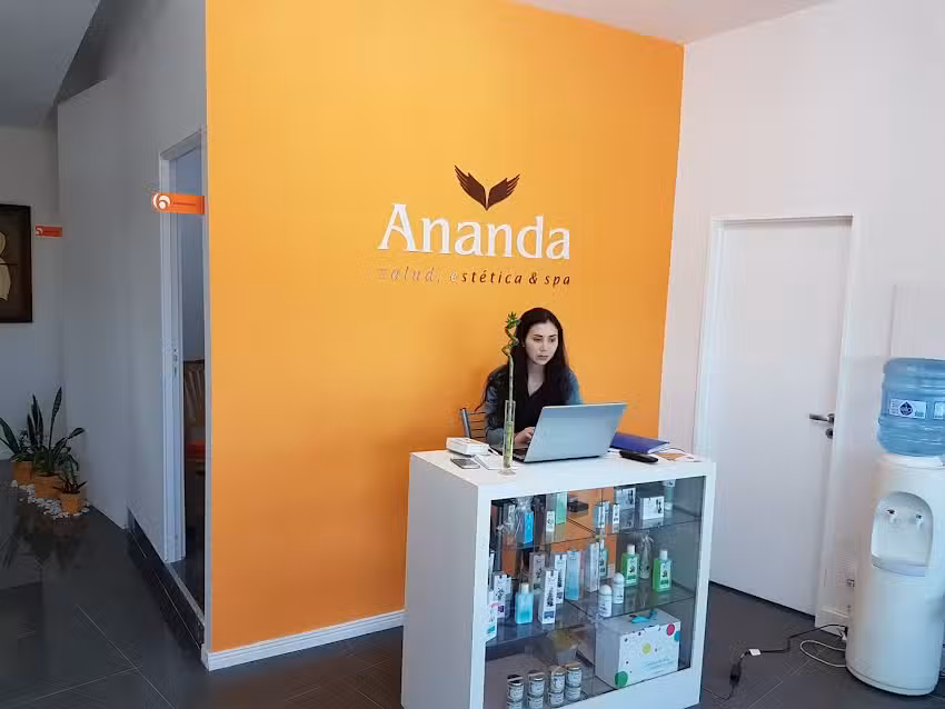 Ananda Salud, Est&eacute;tica & Spa