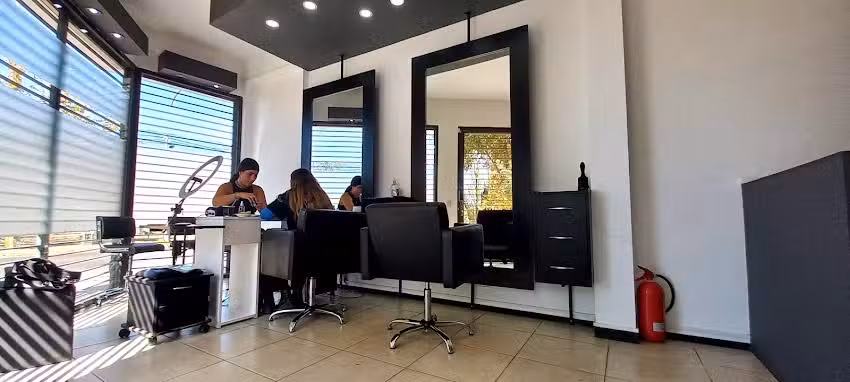 Andrea Estrada estilistas