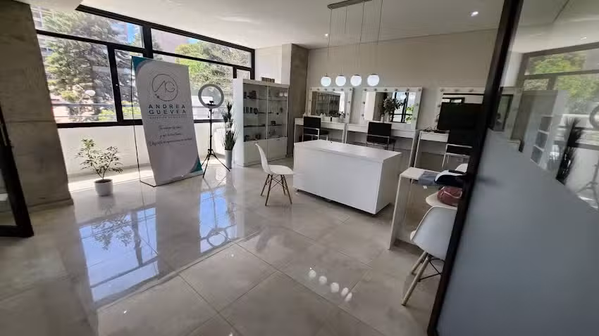 Andrea Guevea Est&eacute;tica Consciente