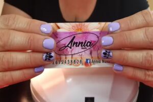 Annia nails