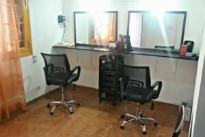 ANUBIS peluqueria unisex