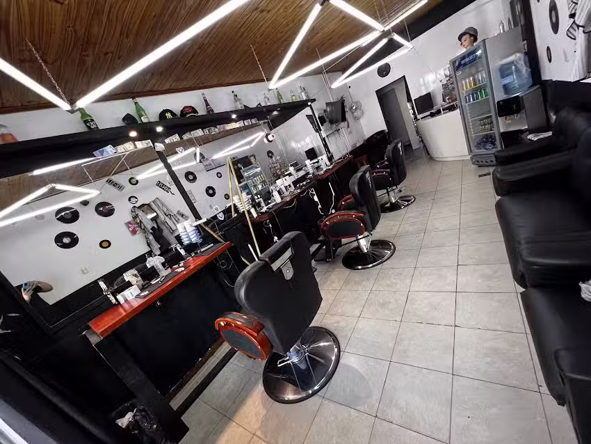 Astu Barber
