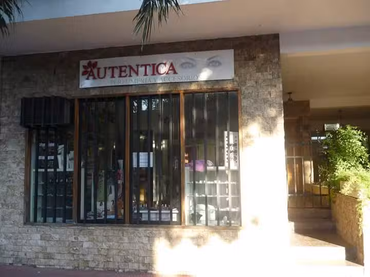 Autentica