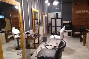 BARBELOS peluquer&iacute;a barberia