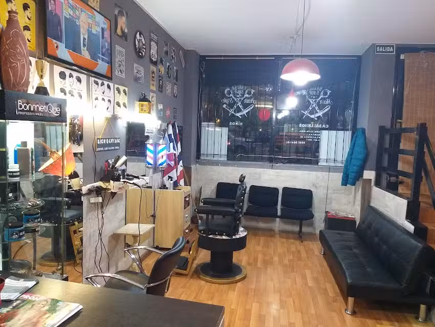 Barber&iacute;a Adri&aacute;n Alcorta