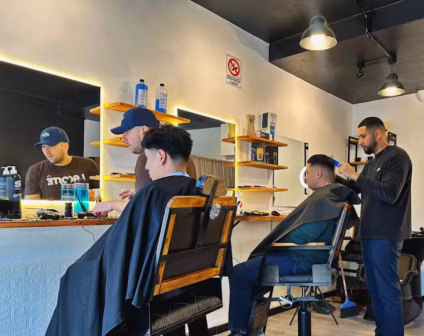 Barberia CUTFACTORY Barbershop