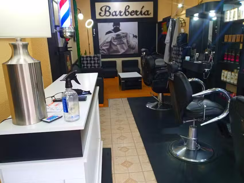 Barber&iacute;a Hugo