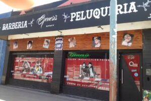 BARBERIA / PELUQUERIA GENESIS staff