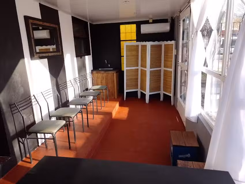 Barber&iacute;a Peluquer&iacute;a