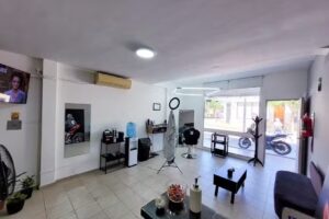 Barberia Rom&aacute;n Llanos