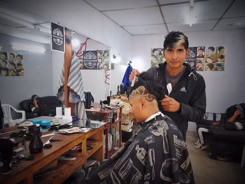 Barberia y Peluquer&iacute;a Ctian