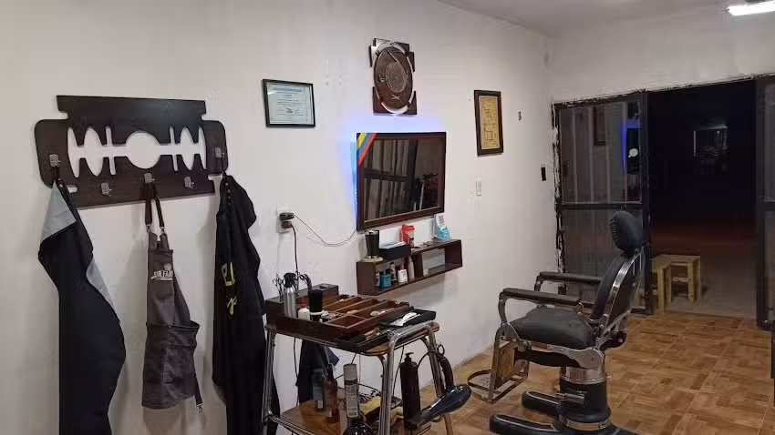 Barber&iacute;a y peluquer&iacute;a EL PARCE