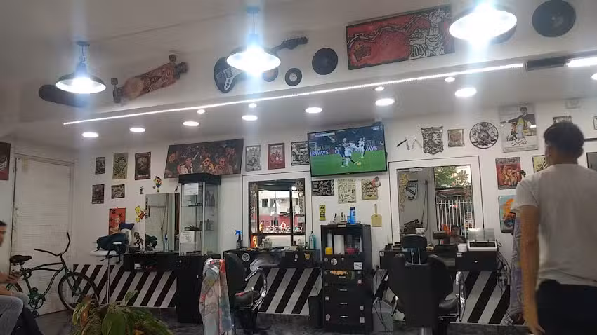 Barberia y Peluquer&iacute;a Lucho