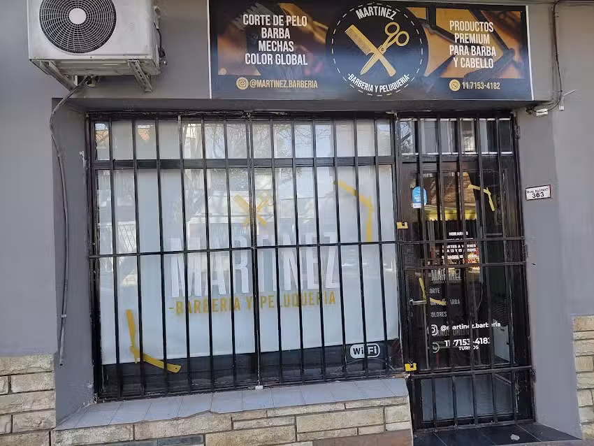 Barber&iacute;a y peluquer&iacute;a martinez