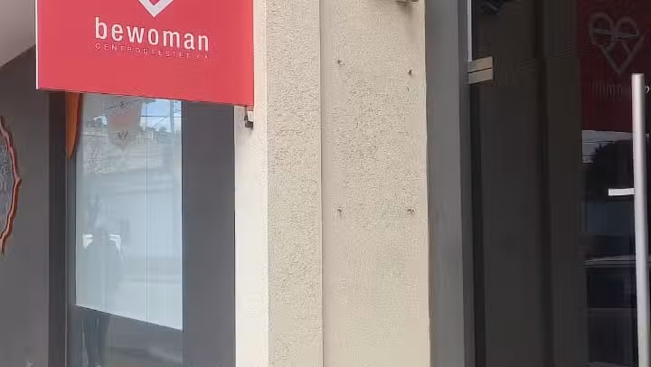 BE WOMAN EST&Eacute;TICA