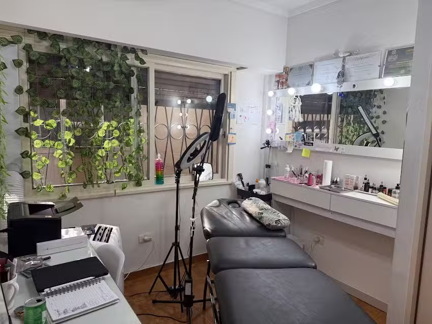 Beauty studio by Roxy