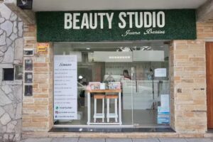 BEAUTY STUDIO JUANA BARRIOS