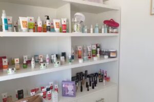 Bella Donna Gabinete de est&eacute;tica y cosmetolog&iacute;a. Insumos para manicuras