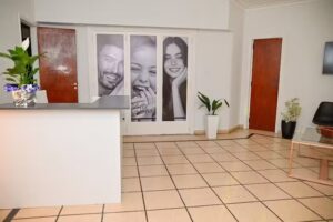 Bella Nova &ndash; Est&eacute;tica & Implantologia