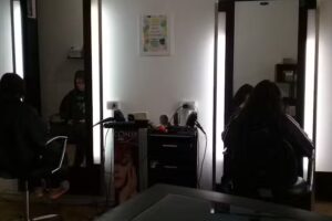 BLACK and WHITE Peluqueria& barber&iacute;a Ezequiel Rios