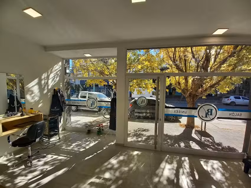 Braian Lang Sal&oacute;n Unisex