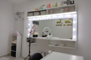 Calas Fem Gabinete De Est&eacute;tica