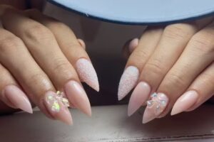 Camila Beauty Nails