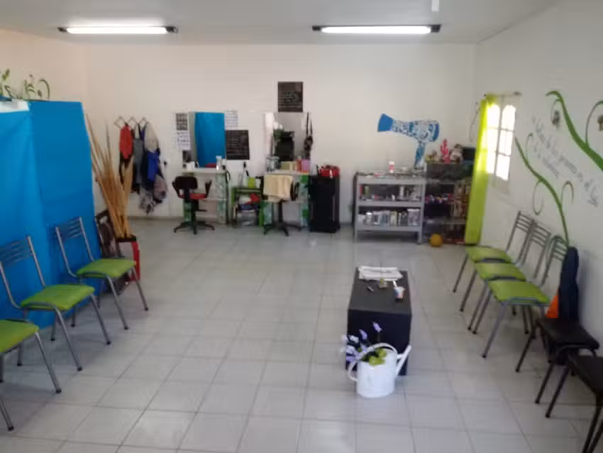 Carolina Vera Peluqueria Unisex