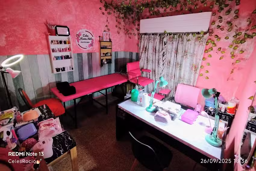 Celes Rocio Studi&oacute;