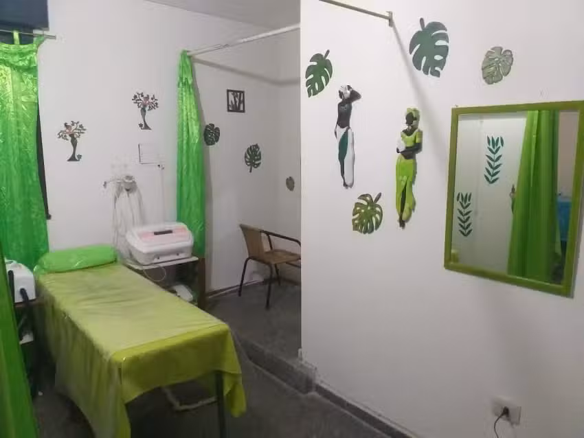 Centro de Est&eacute;tica Lindy