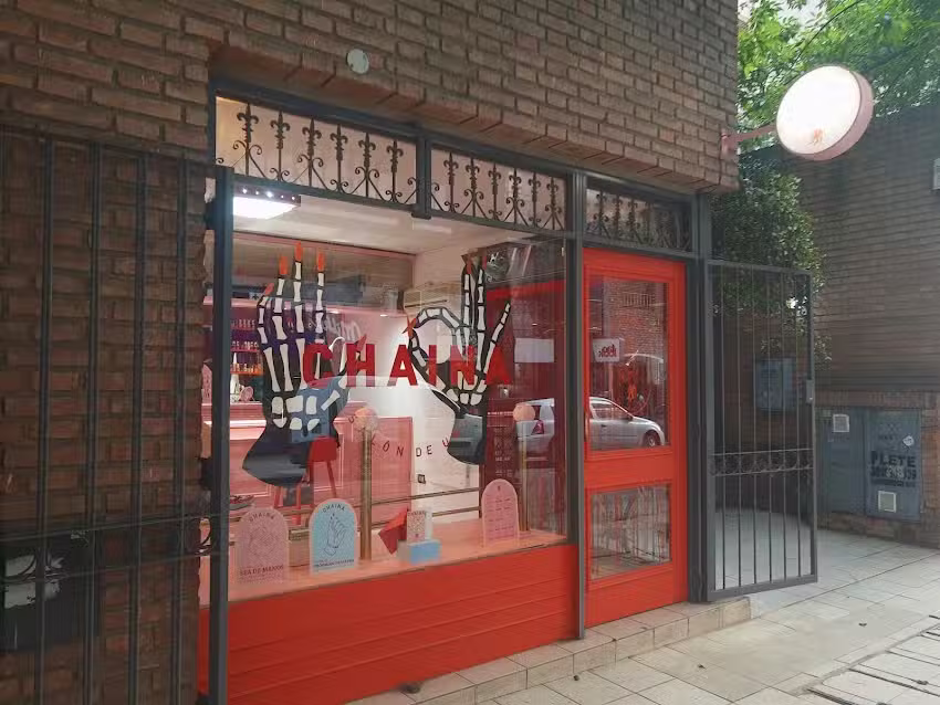 Chaina Sal&oacute;n de U&ntilde;as