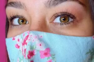 CHICA BELLA PESTA&Ntilde;AS