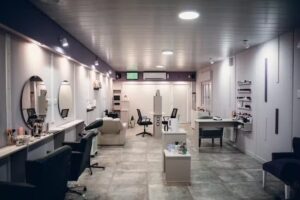 Claudia Cede&ntilde;o Peluquer&iacute;a y Sal&oacute;n de Belleza