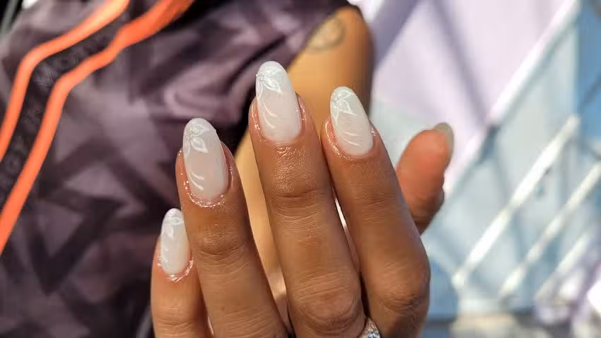 Cocomiel U&ntilde;as Esculpidas