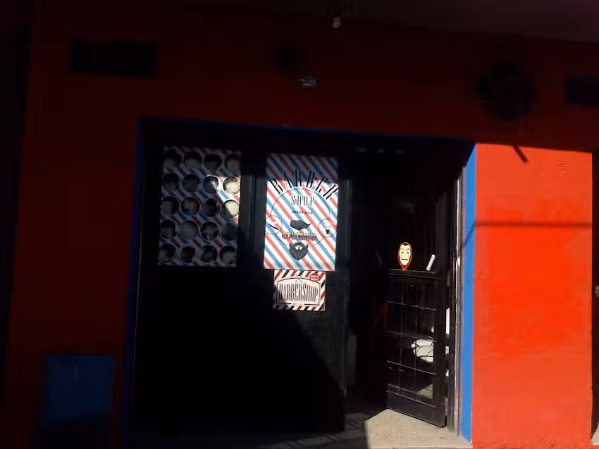 COLOMBIA BARBERSHOP