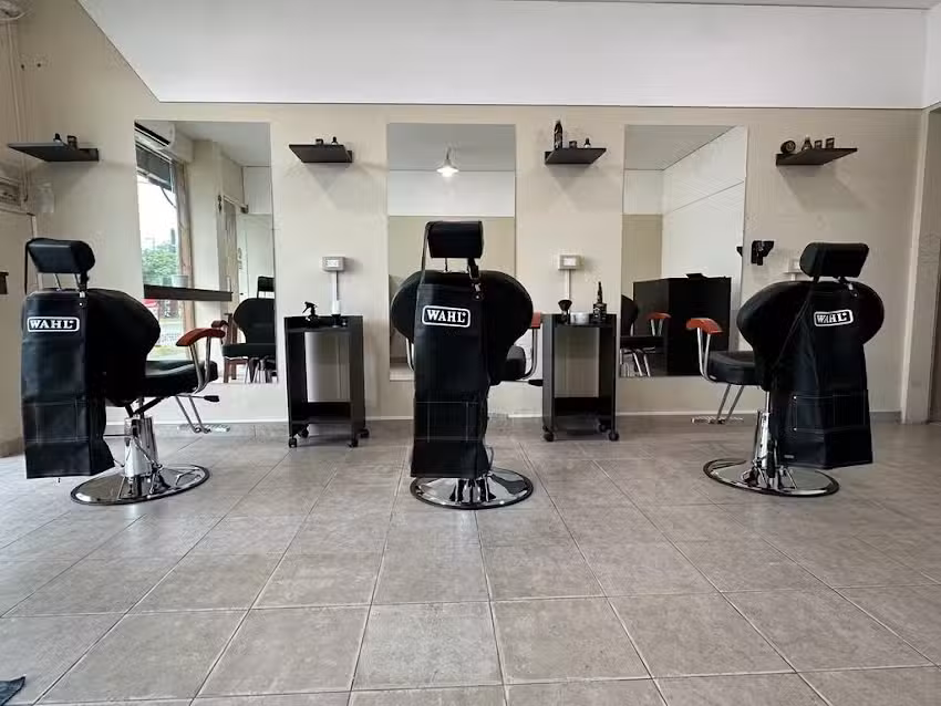 CONAN Barber&iacute;a y Estilismo