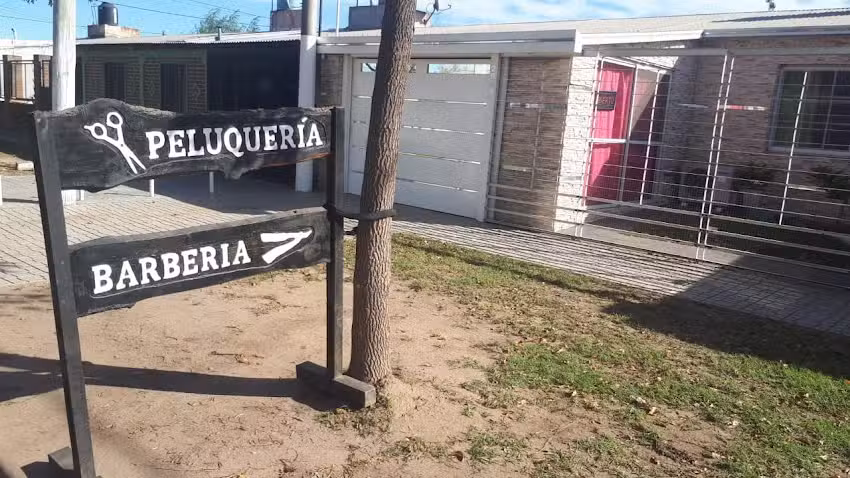 CortFc Peluqueria Barberia UNISEX