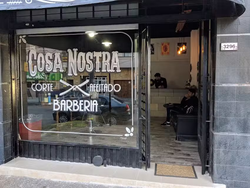 COSA NOSTRA barber&iacute;a y peluquer&iacute;a