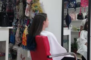 Crazy Look peluquer&iacute;as