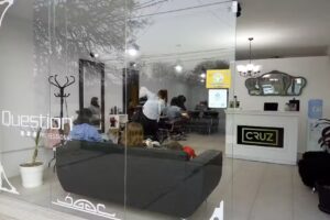 Cruz Peluqueria