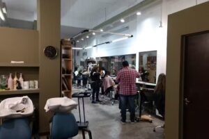 Cuidamos tu Cabello peluquer&iacute;a & libros