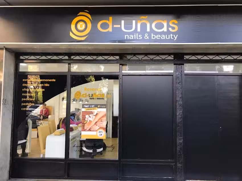 d-u&ntilde;as Freire nails & beauty